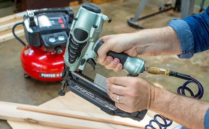nail gun just blows air